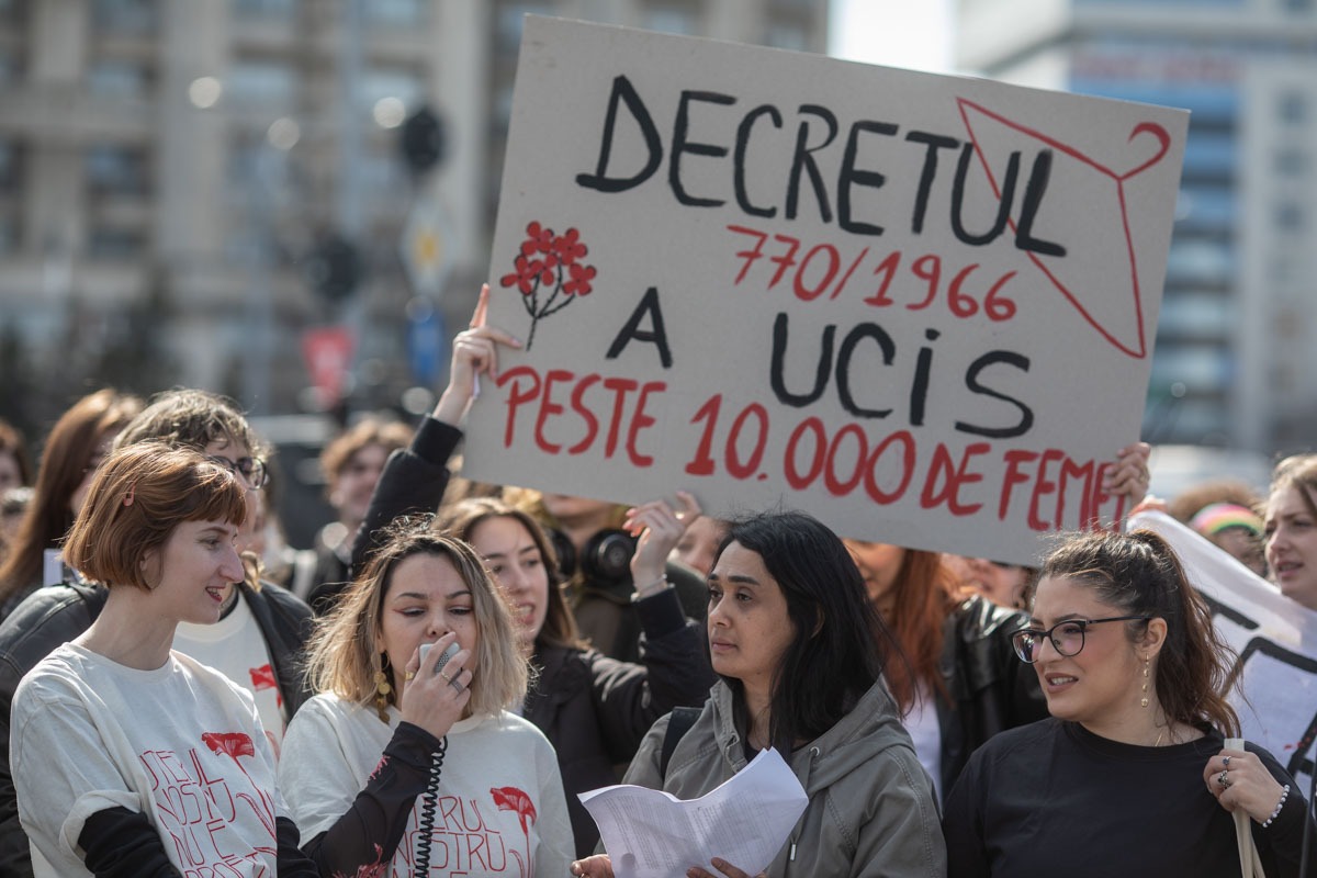 60 de ani de la interzicerea avortului prin Decretul 770: Comemorare pentru victimele regimului comunist