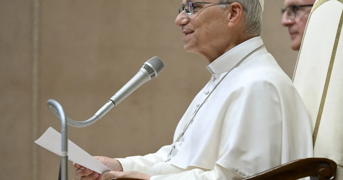 Papa Leon al XIV-lea va fi operat la plămân. Vaticanul a anulat audiențele publice