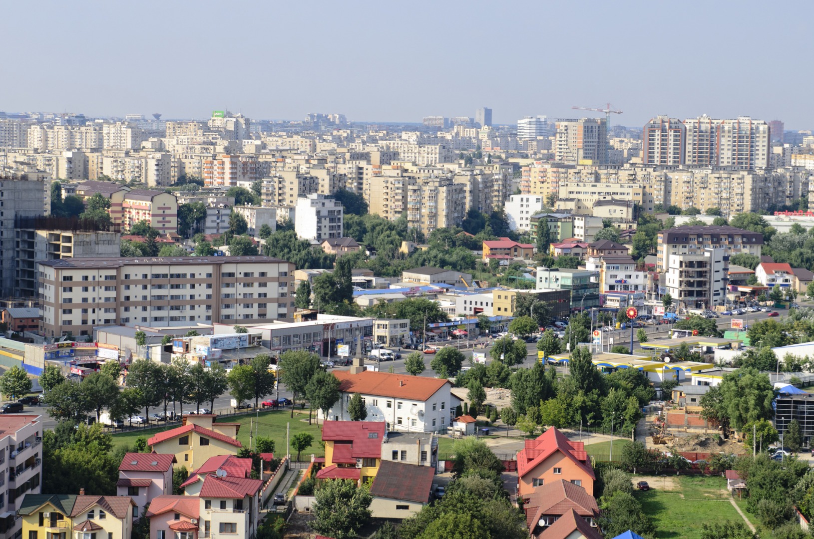 Bucureștiul urcă pe locul al doilea în topul celor mai scumpe orașe din România la capitolul apartamente