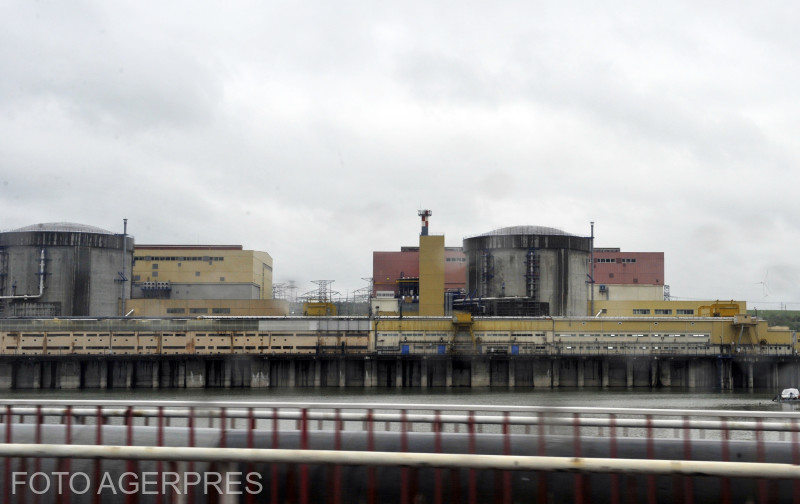 Sistemul energetic național este sub presiune din cauza opririi reactoarelor de la Cernavodă