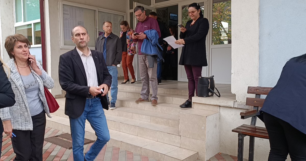 Scandal la concursul pentru directorii de școală: mulți candidați au picat la prima probă