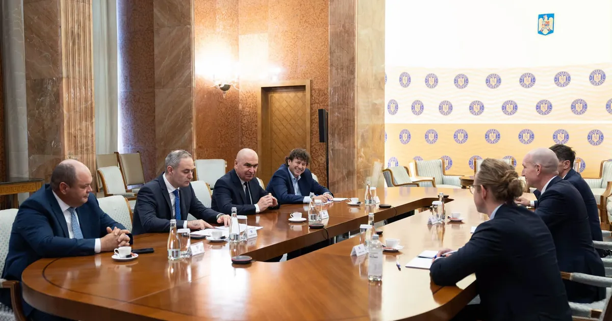 PNL ia în calcul un acord cu premierul desemnat Luca Niculescu pentru stabilitatea țării