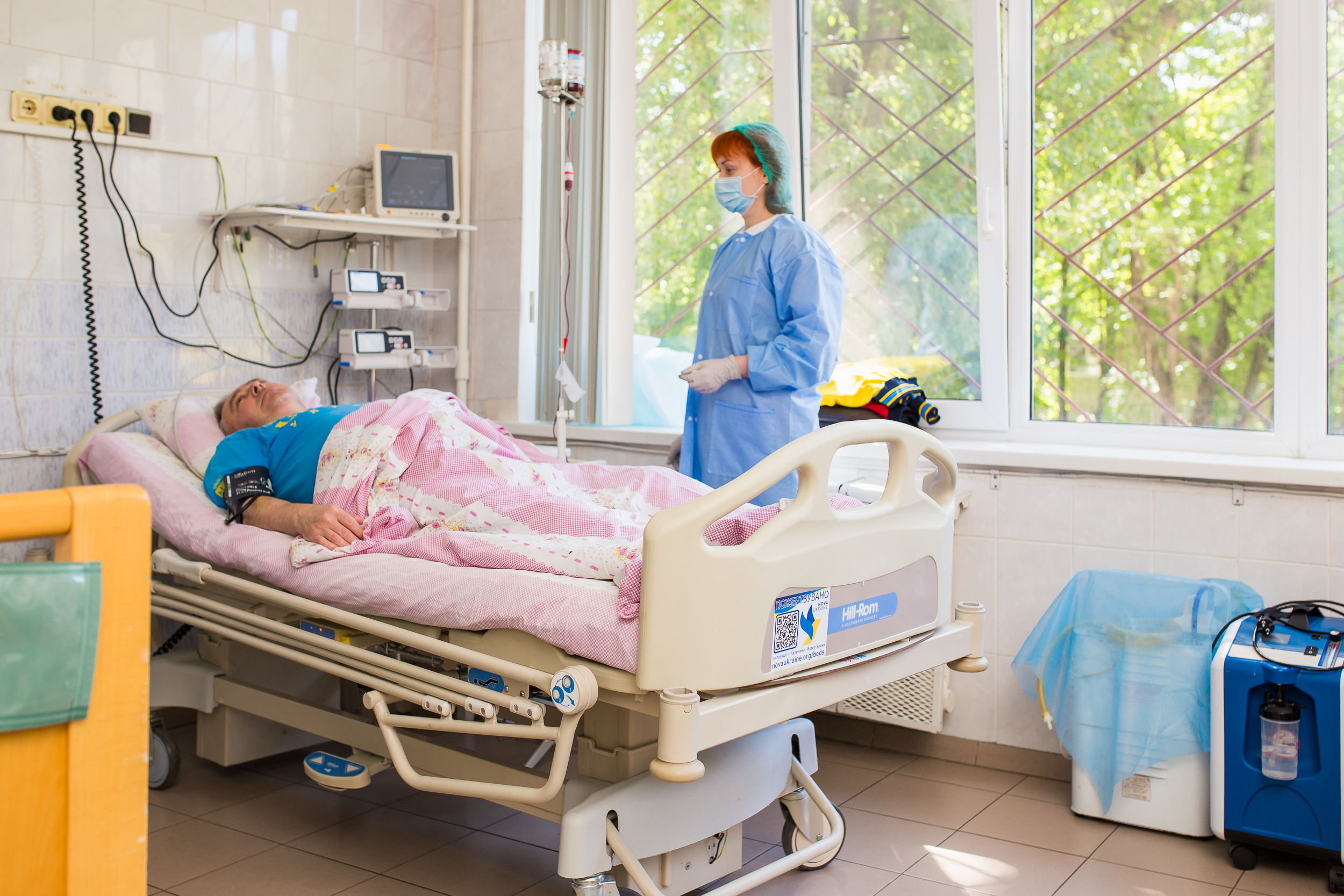 Intervenția medicală a Papei Leon al XIV-lea a fost un succes, pontiful rămâne internat